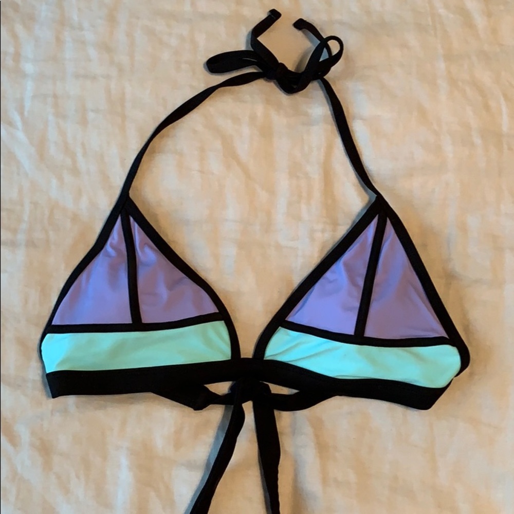 Color block bikini top
